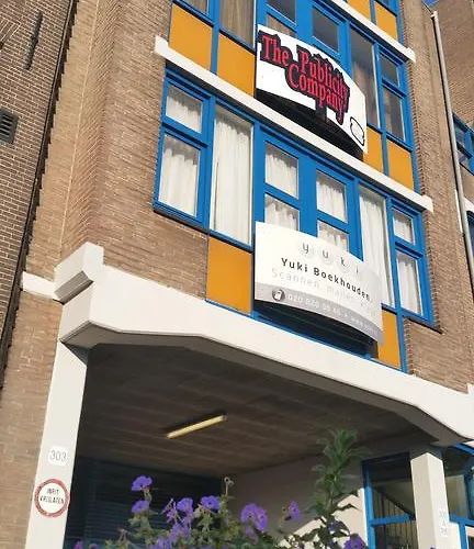 Delightful In The Center Of *